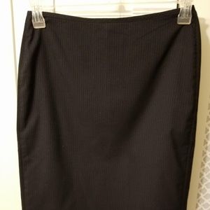 SOLD! New York and Company Skirt Size 6